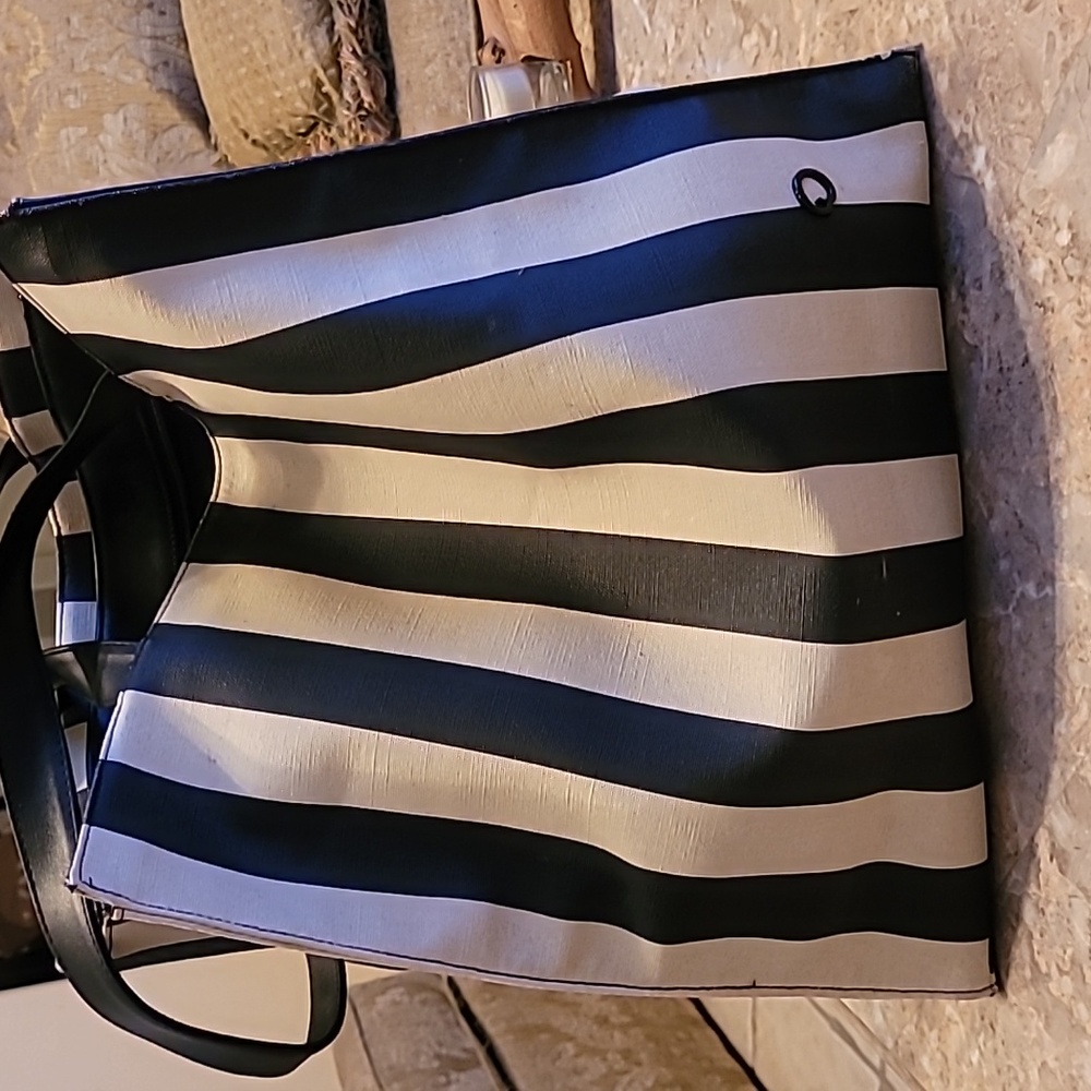OSCAR DE LA RENTA TOTE BAG
